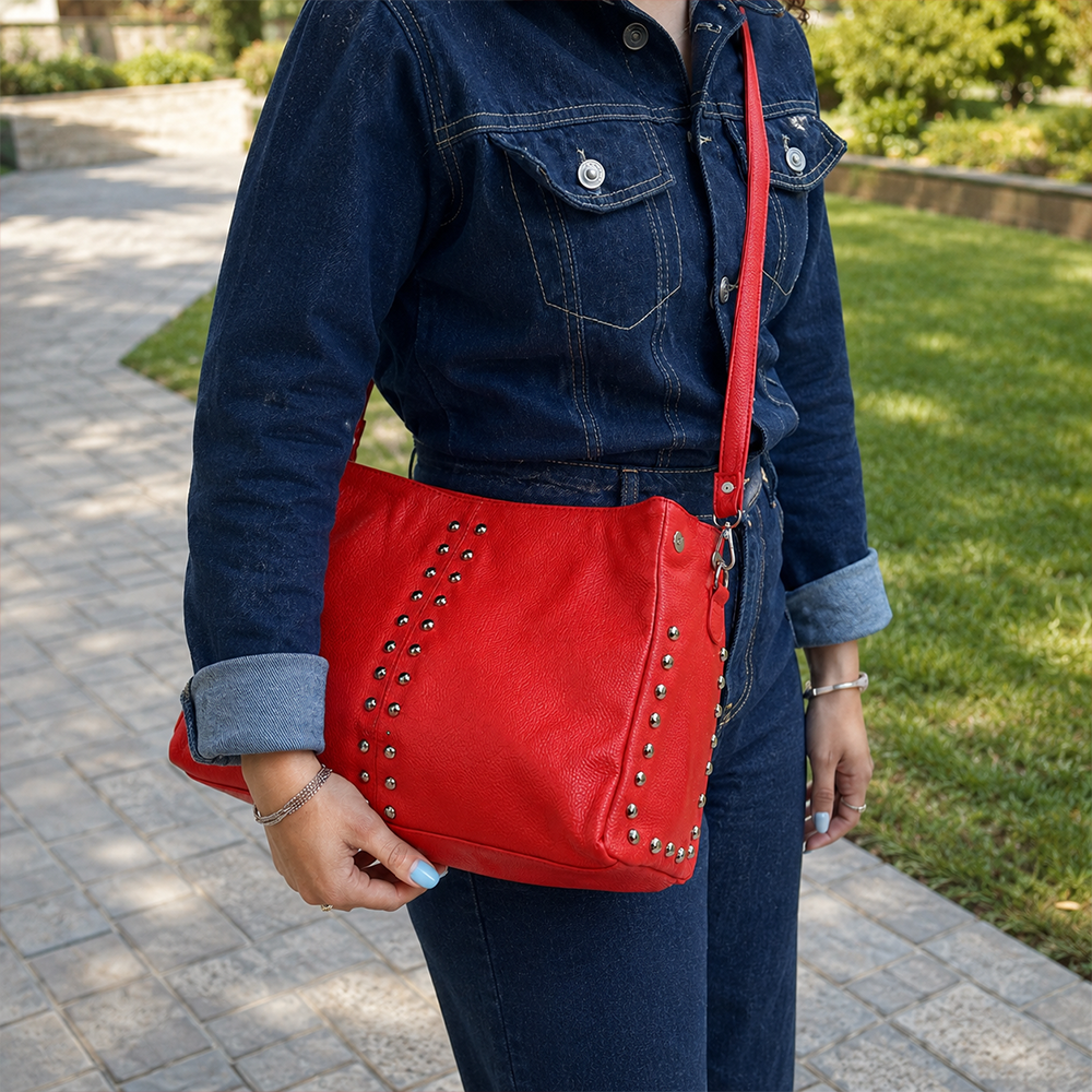 Stud Edge Clutch - Red