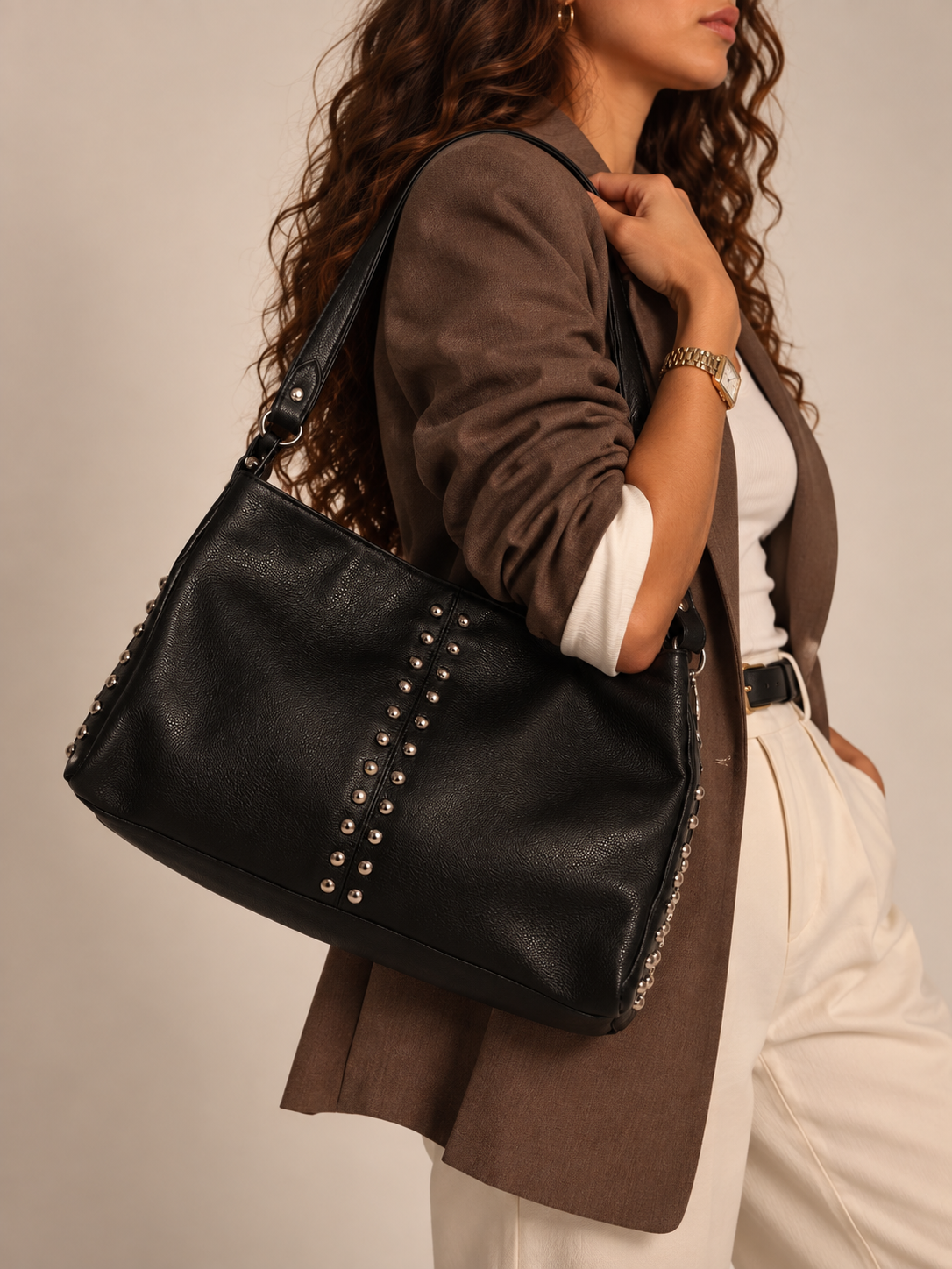 Stud Edge Clutch - Black